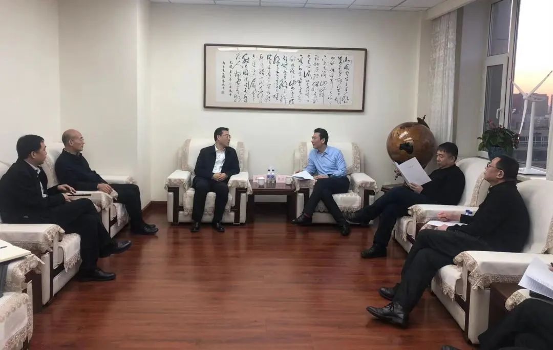 華電吉林公司黨委書記孫毅、黨委副書記鄭成杰拜會吉林省能源局黨組書記、局長趙彥峰